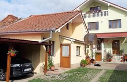 Pensiune turistica + casa de locuit, 315 mp, teren 761 mp, zona Baritiu