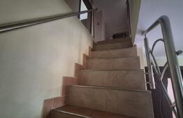 Pensiune turistica + casa de locuit, 315 mp, teren 761 mp, zona Baritiu