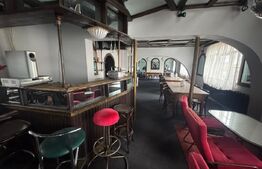 Casa de vanzare cu 6 camere, 374 mp, teren 719 mp,  strada Baritiu