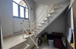 Casa de vanzare cu 6 camere, 374 mp, teren 719 mp,  strada Baritiu