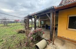 Casa de vanzare cu 6 camere, 374 mp, teren 719 mp,  strada Baritiu