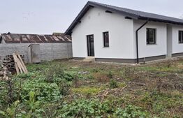 Casa cu 4 camere  semifinisata, 92 mp, teren 400 mp, in localitatea Vetis