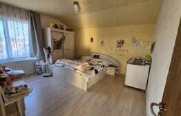 Casa 5 camere, 248 mp, teren 496 mp, zona Closca