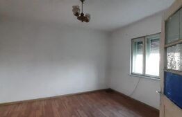 Casa de vanzare, 83 mp, teren 3000 mp, sat Paulian