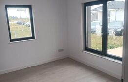 Casa cu 4 camere, 105 mp, teren 420 mp - Odoreu