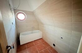 Casă de vânzare, 534 mp, teren 16.351 mp, zona Sud-Est