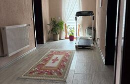 Casa cu 3 dormitoare, 186 mp, teren 696 mp, zona Paulesti