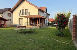 Casa cu 3 dormitoare, 186 mp, teren 696 mp, zona Paulesti