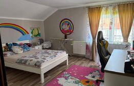 Casa cu 3 dormitoare, 186 mp, teren 696 mp, zona Paulesti