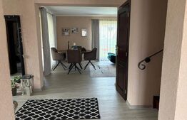 Casa cu 3 dormitoare, 186 mp, teren 696 mp, zona Paulesti