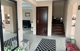 Casa cu 3 dormitoare, 186 mp, teren 696 mp, zona Paulesti