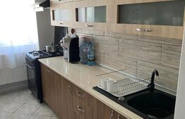 Apartament de vanzare, 3 camere, 88 mp, zona Soarelui - Satu Mare