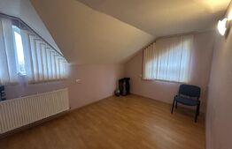 Casă zona Bercu Rosu - ideala pentru investiție