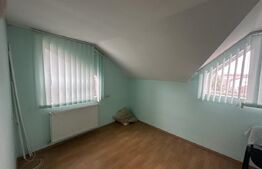 Casă zona Bercu Rosu - ideala pentru investiție