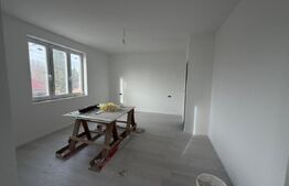 Casă de vânzare P+1 –  3 camere, 100 mp, zona Titulescu, Satu Mare