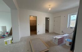 Casă de vânzare P+1 –  3 camere, 100 mp, zona Titulescu, Satu Mare