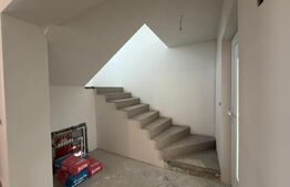 Casă de vânzare P+1 – 3 camere, 100 mp, zona Titulescu