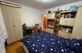 Apartament cu 3 camere de vanzare, 78 mp, zona Carpati 2