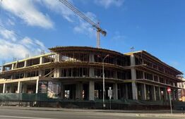 Apartament cu 3 camere, 87 mp, zona Centrala 