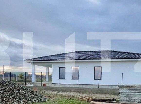 Casa de vânzare 4 camere Sătmărel - 184864CV | BLITZ Satu Mare | Poza1