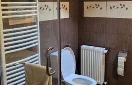 Casa cu 4 dormitoare de vanzare, 180 mp, teren 1487 mp, in Lazuri