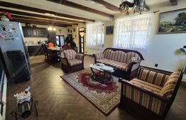 Casa cu 4 dormitoare de vanzare, 180 mp, teren 1487 mp, in localitatea Lazuri