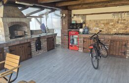 Casa cu 4 dormitoare de vanzare, 180 mp, teren 1487 mp, in localitatea Lazuri
