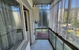 Apartament cu 4 camere de vanzare, 80 mp,  Micro 17