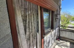 Apartament cu 4 camere de vanzare, 80 mp,  Micro 17