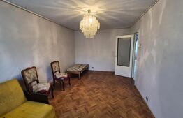 Apartament cu 4 camere de vanzare, 80 mp,  Micro 17
