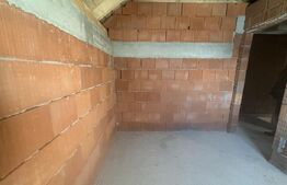 Casa de vanzare 115 mp, teren 425 mp, zona strazii Strandului 