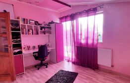 Casa de vanzare, 202 mp, zona Micro 17 