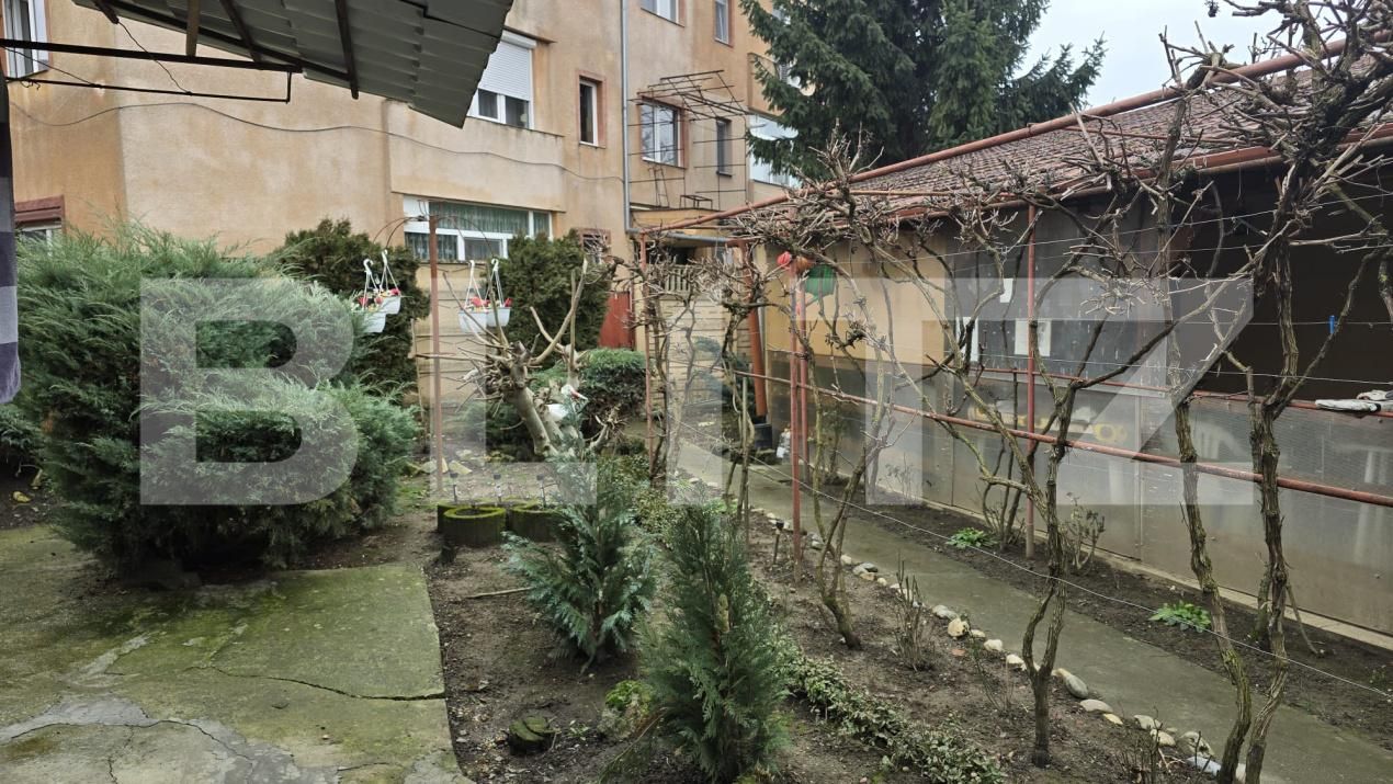 Casa de vânzare 6 camere Nord - 186611CV | BLITZ Satu Mare | Poza17