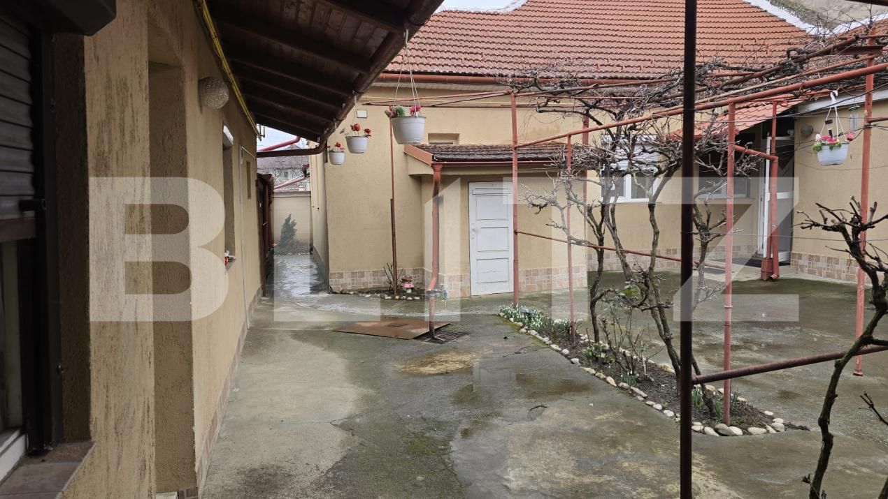 Casa de vânzare 6 camere Nord - 186611CV | BLITZ Satu Mare | Poza16