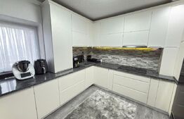 Apartament 4 camere, 85 mp utili, zona Micro 17