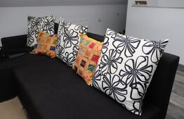 Casa cu mansarda de vanzare, 150 mp, teren 532 mp, in Lazuri