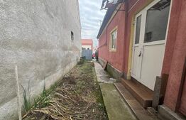 Casa de vanzare, 37 mp, teren 515 mp, zona Titulescu - Semicentral 