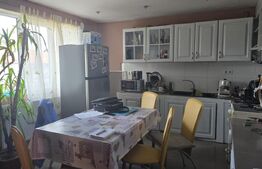 Casa 5 camere, 300 mp, zona UNIO