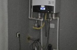 Casa 5 camere, 300 mp, zona UNIO