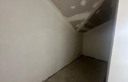 Casă modernă de vânzare în zona Lazuri