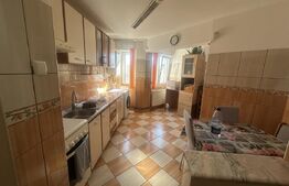 Apartament 3 camere, 70 mp, Micro 16