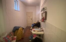 Casa de locuit, 252 mp cu 842 mp teren, zona Titulescu 