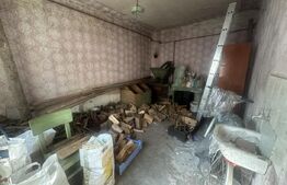 Casa de locuit, 252 mp cu 842 mp teren, zona Titulescu 