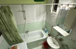 Apartament cu 5 camere, 143 mp, zona Centrala 