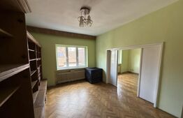Apartament cu 5 camere, 143 mp, zona Centrala 