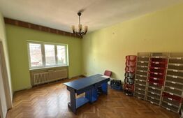 Apartament cu 5 camere, 143 mp, zona Centrala 