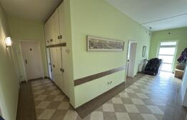 Apartament cu 5 camere, 143 mp, zona Centrala 