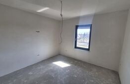 Casa 3 dormitoare, 115 mp, teren 620 mp, Bercu Rosu