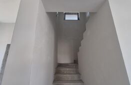 Casa 3 dormitoare, 115 mp, teren 620 mp, Bercu Rosu