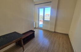 Spatii comerciale de inchiriat, 773 mp, zona Lucian Blaga